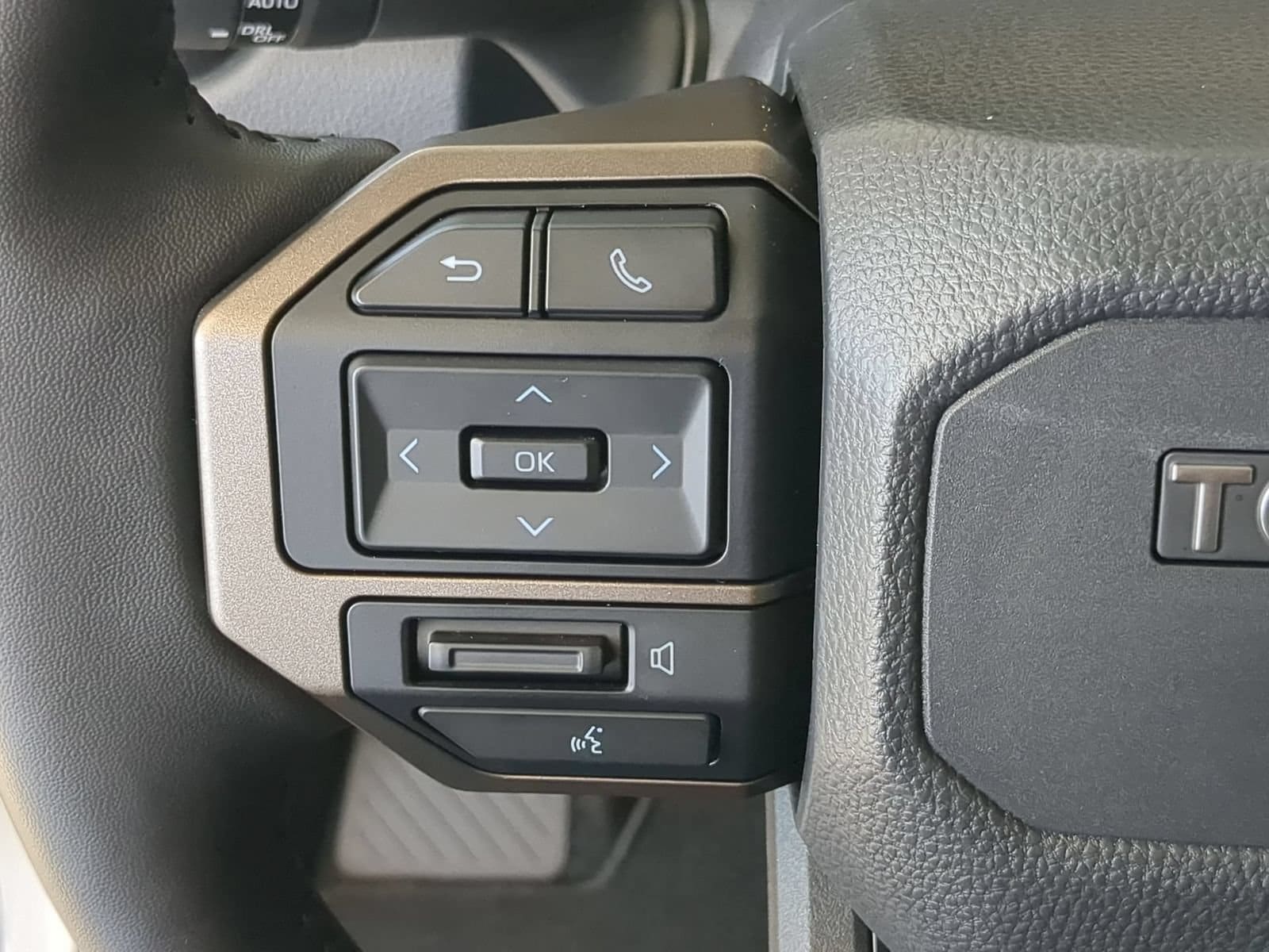 2027 Toyota Land Cruiser Base - Photo 23