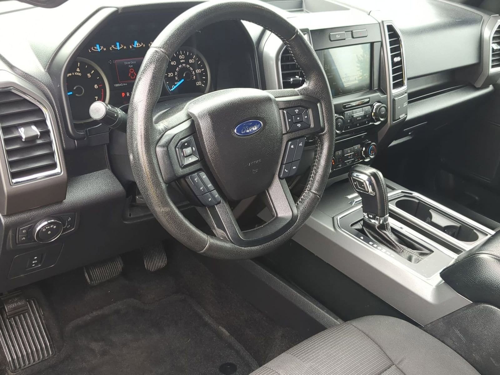 Thumbnail: 2016 Ford F-150 - 10