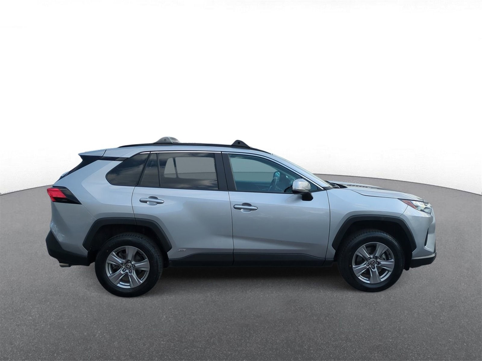 Thumbnail: 2024 Toyota RAV4 - 9
