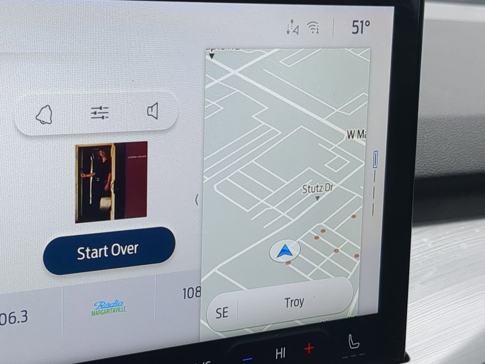 Thumbnail: 2023 Ford Escape - 28