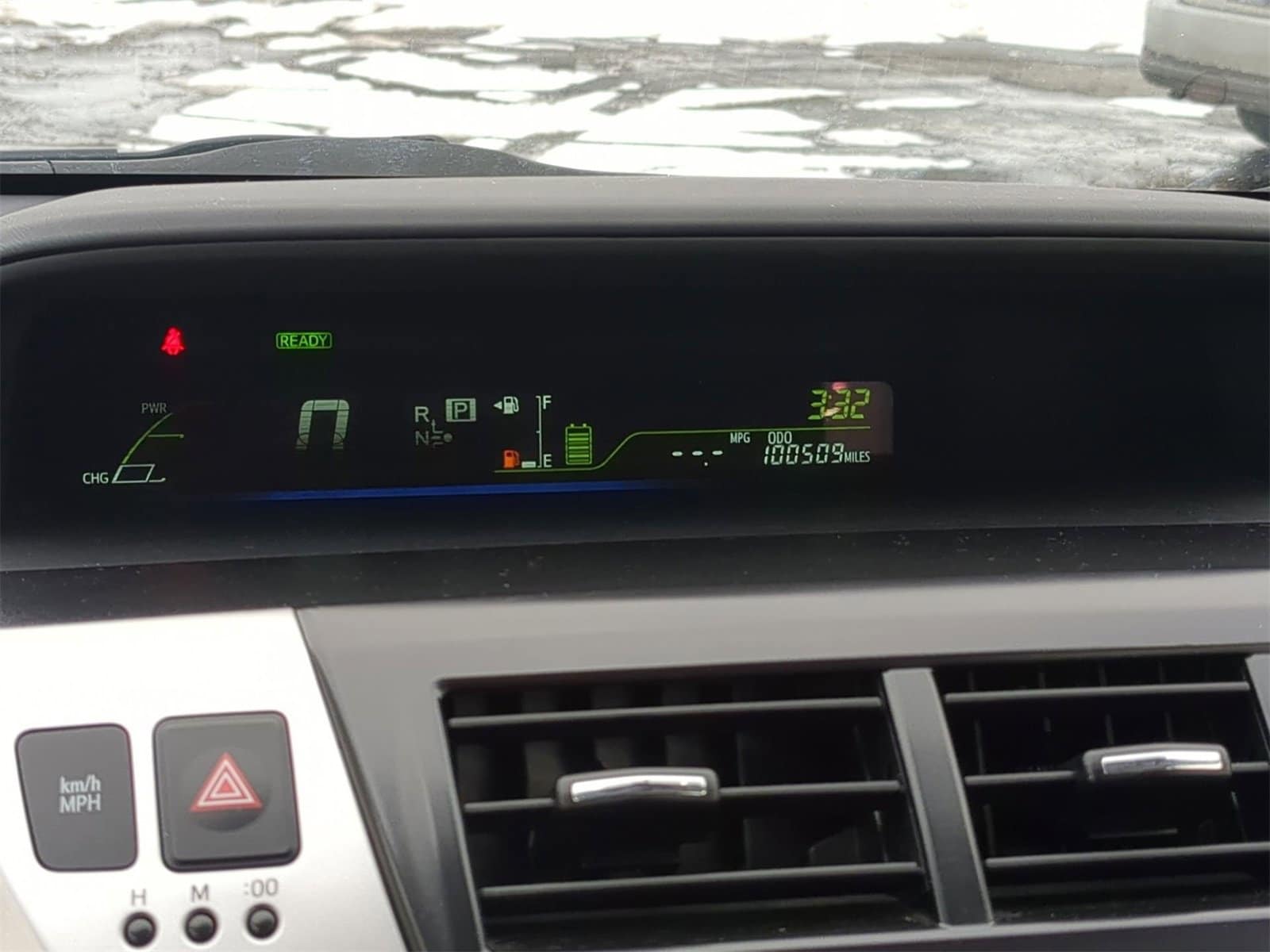 Thumbnail: 2012 Toyota Prius v - 37