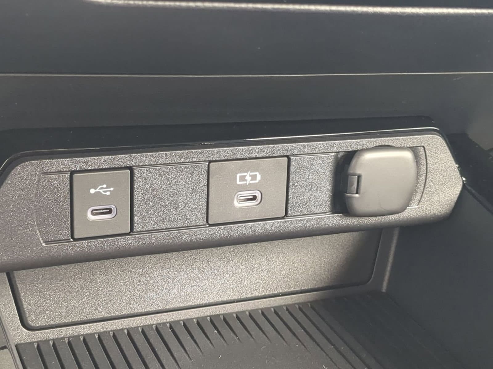 Thumbnail: 2026 Toyota Prius - 29