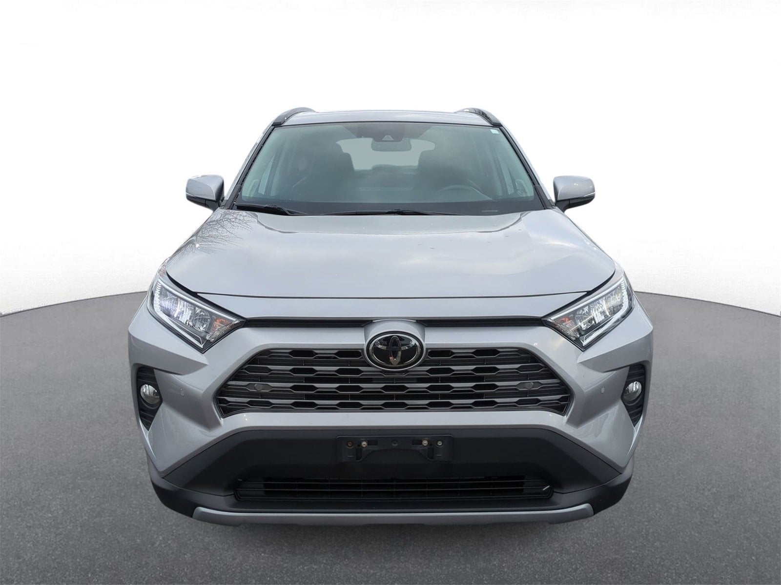 Thumbnail: 2019 Toyota RAV4 - 3