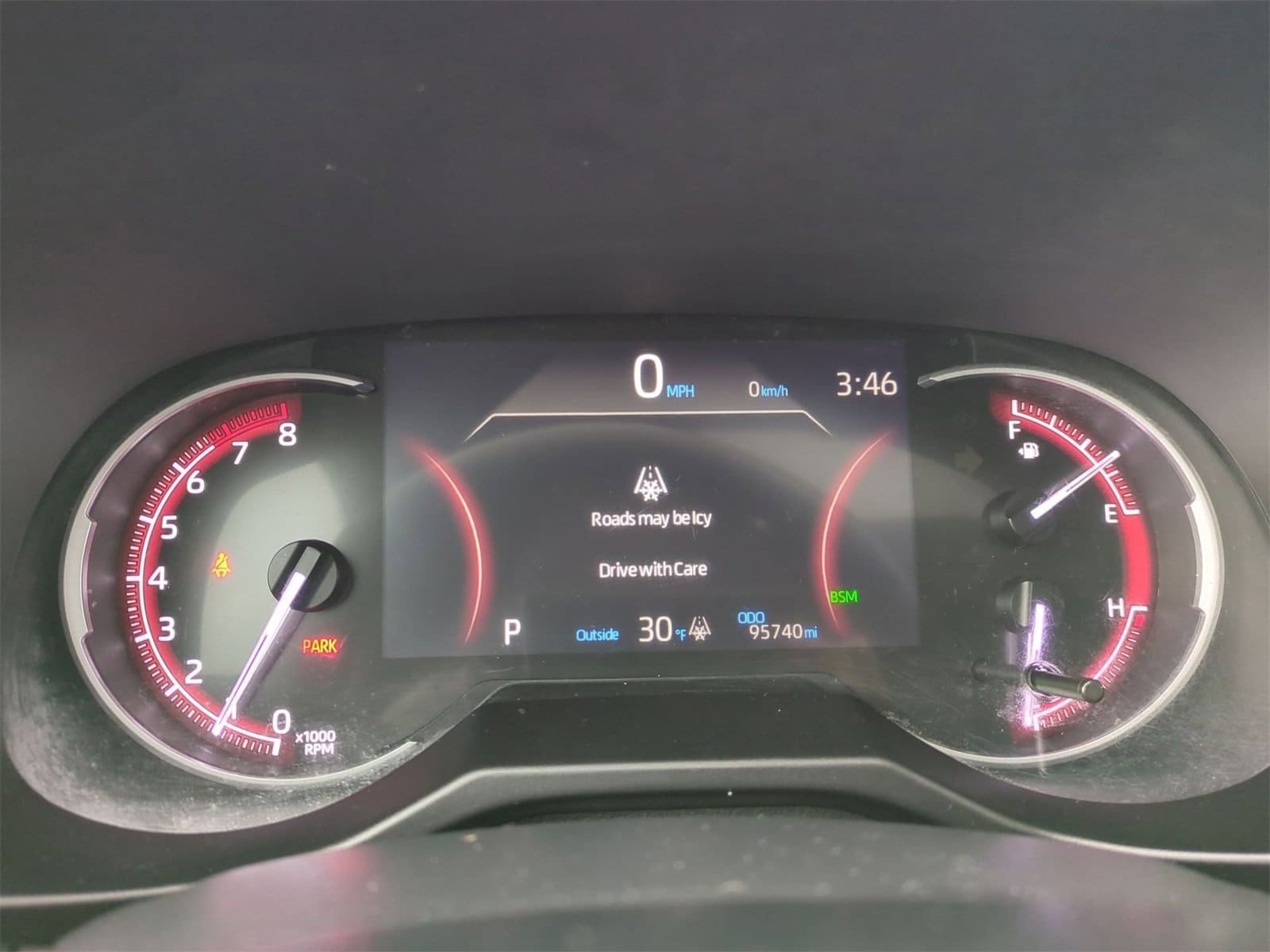 Thumbnail: 2019 Toyota RAV4 - 34