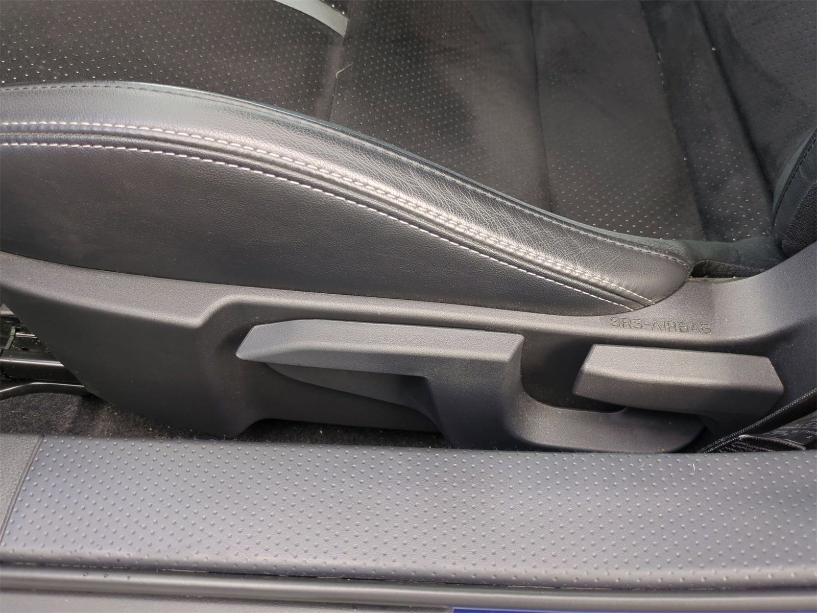 Thumbnail: 2023 Toyota GR86 - 17