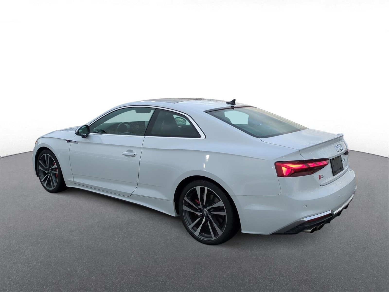 Thumbnail: 2022 Audi S5 - 6
