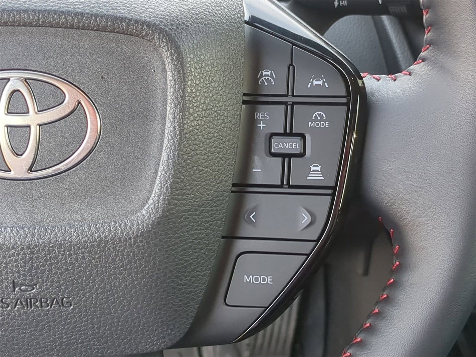 Thumbnail: 2026 Toyota Prius - 31