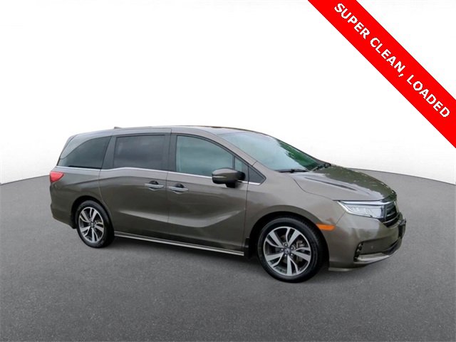 Used 2023 Honda Odyssey Touring with VIN 5FNRL6H86PB034872 for sale in Troy, MI