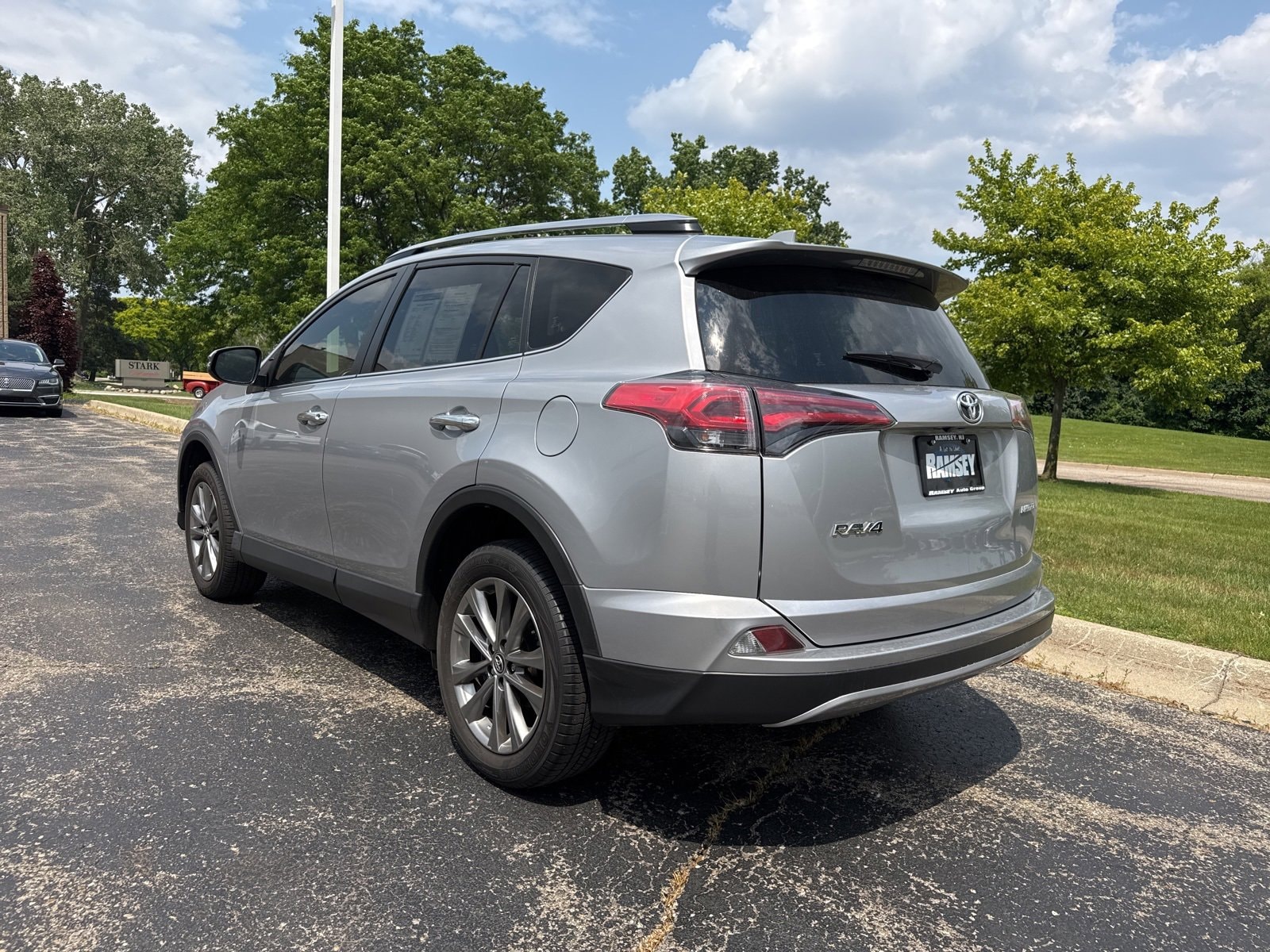 2018 Toyota RAV4 Limited 4