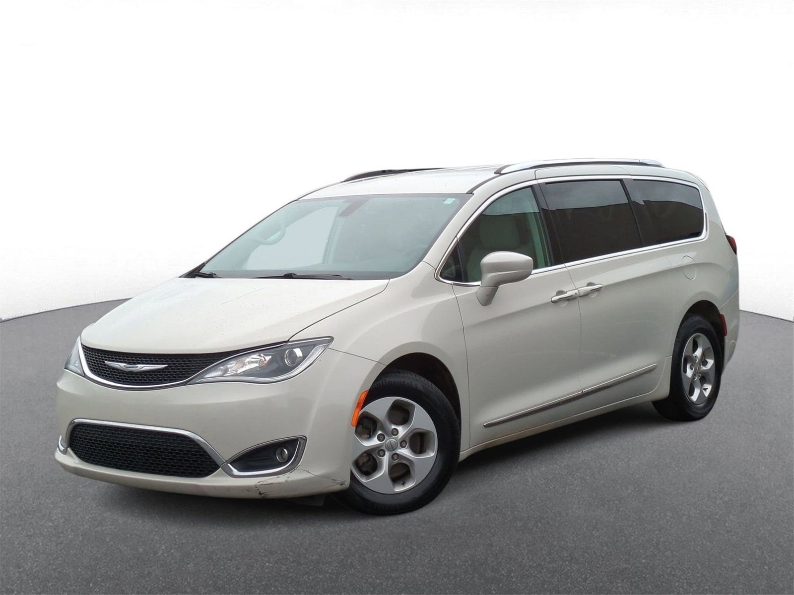 2017 Chrysler Pacifica  -
                  Troy, MI