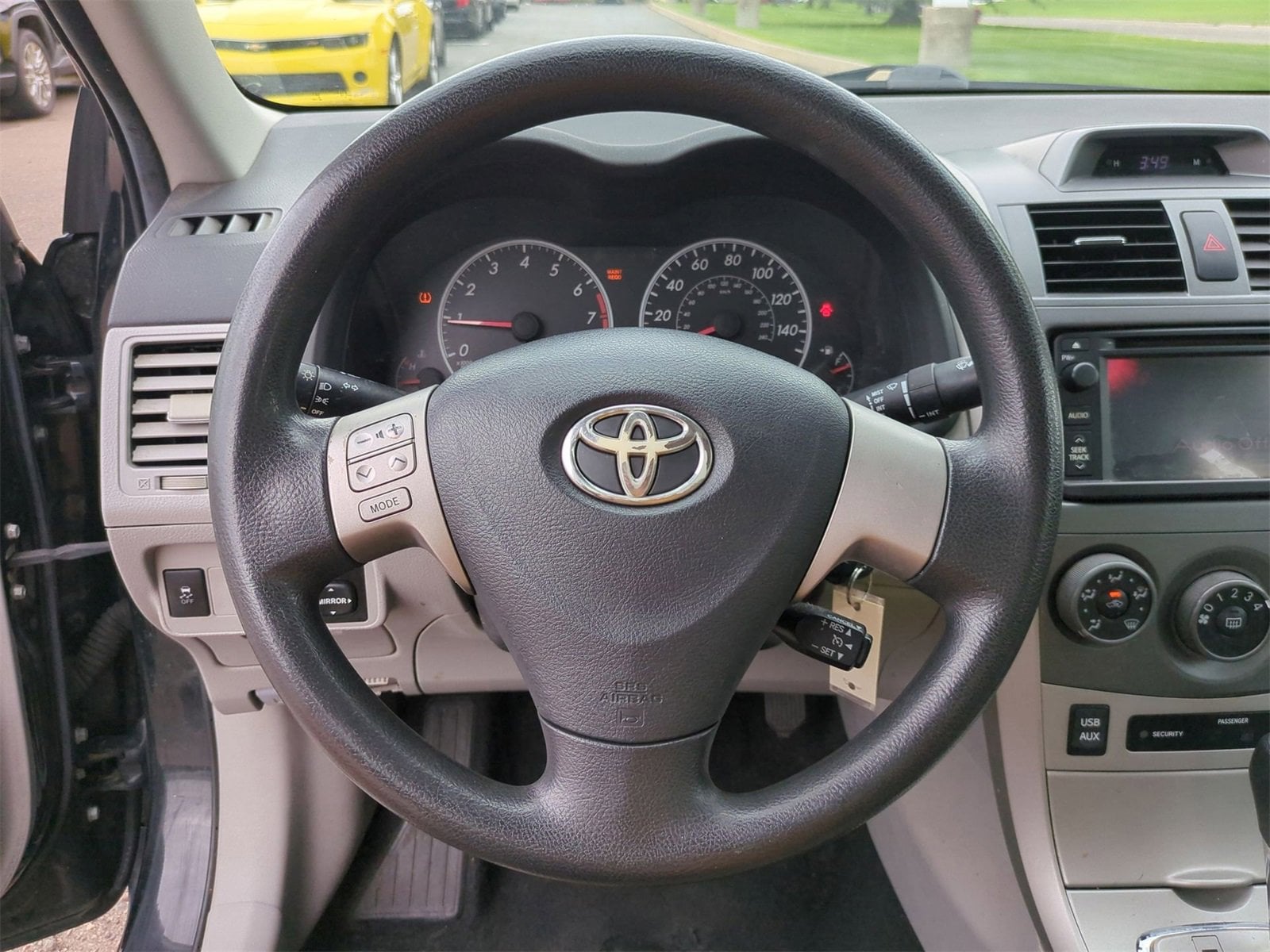 Thumbnail: 2013 Toyota Corolla - 20