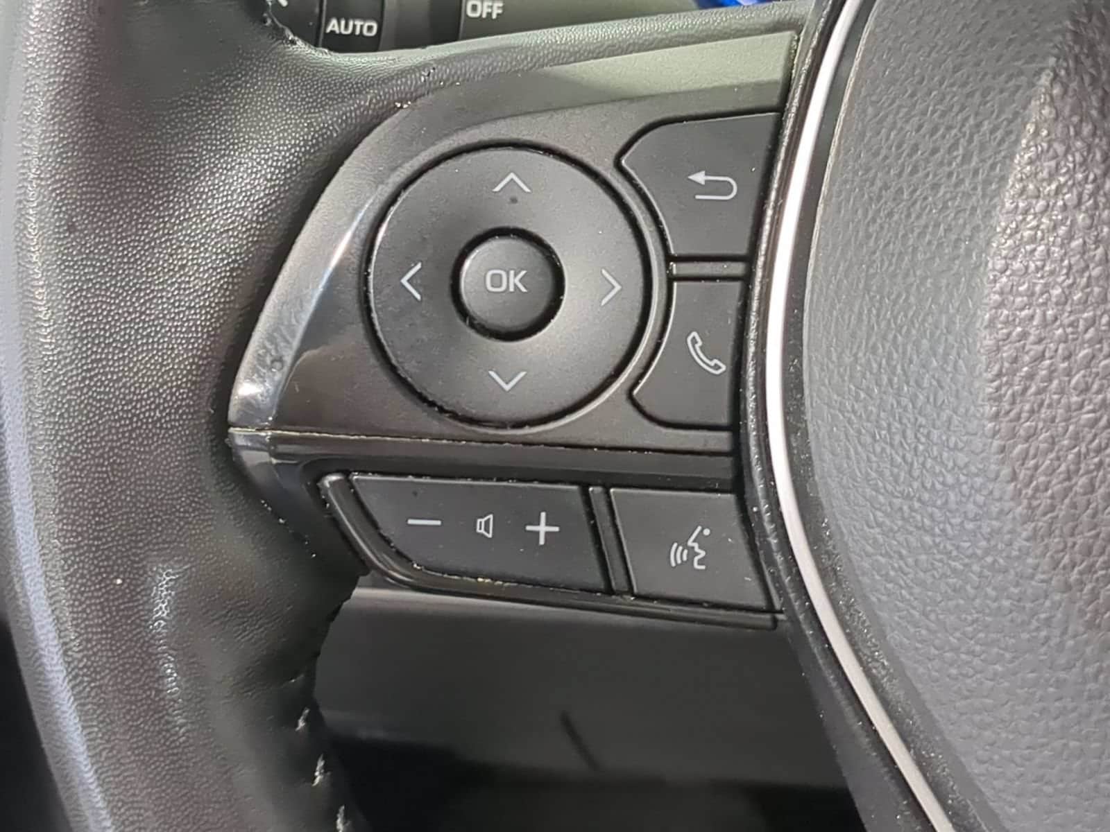 2024 Toyota RAV4 XLE Premium - Photo 23