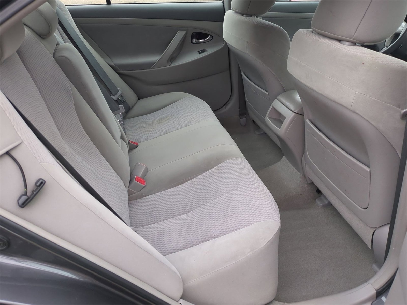 Thumbnail: 2011 Toyota Camry - 18
