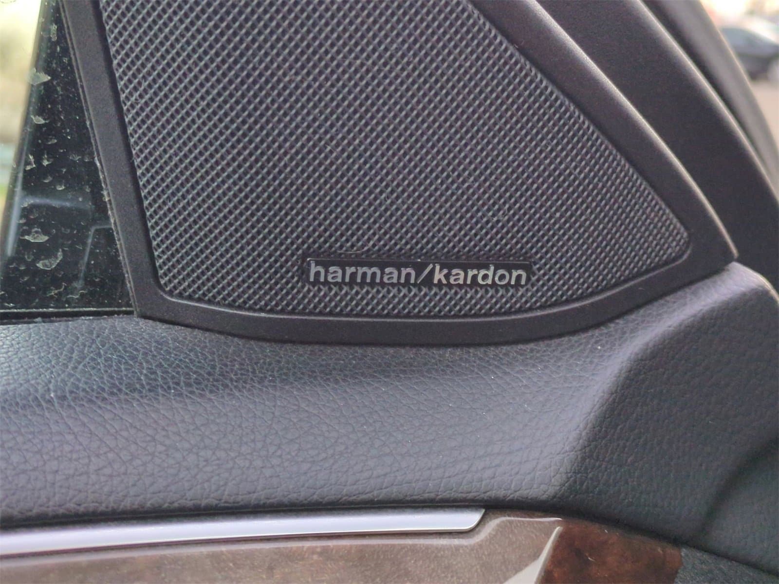 Thumbnail: 2014 Mercedes-Benz E-Class - 30