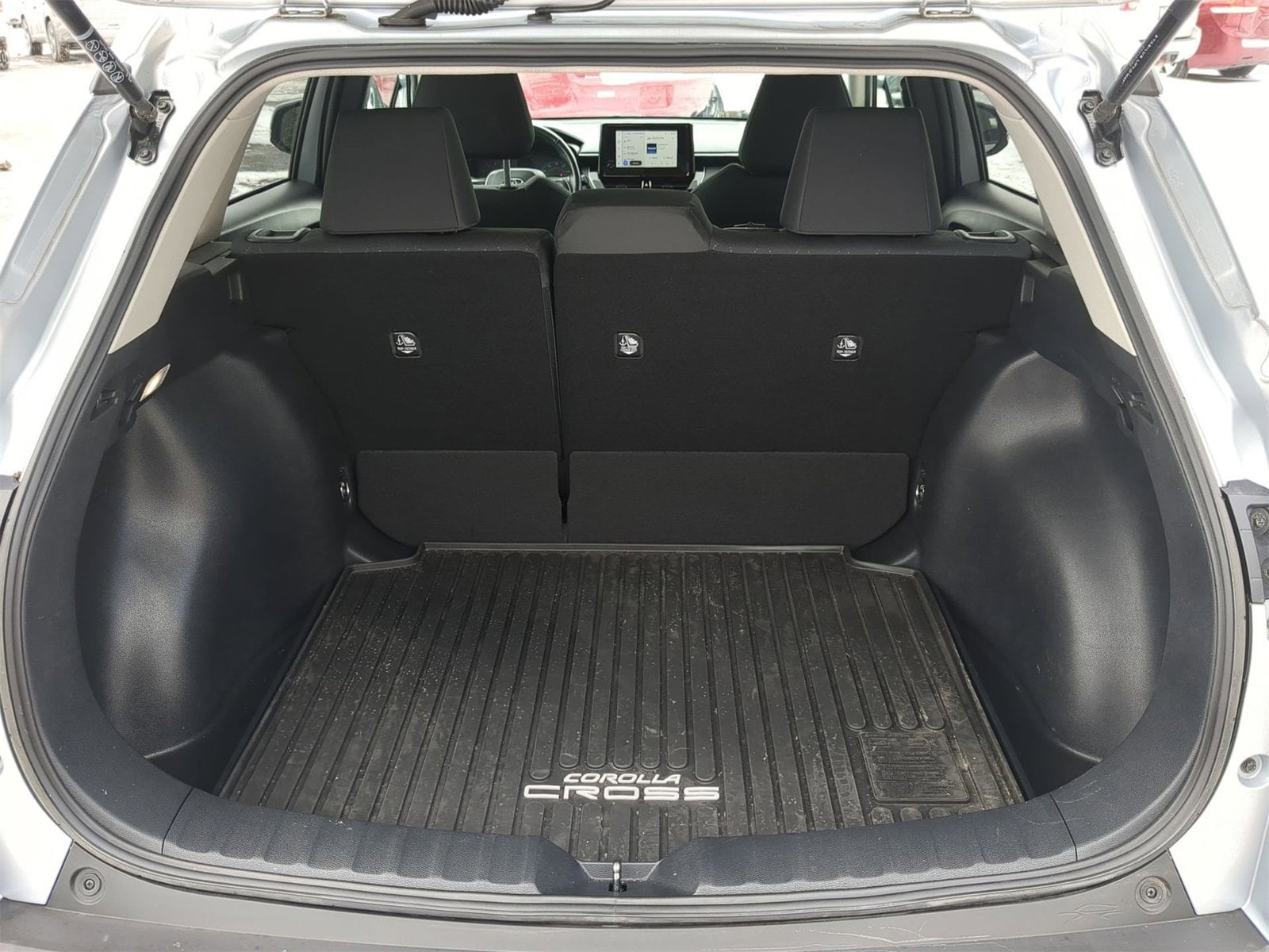 Thumbnail: 2023 Toyota Corolla Cross - 39