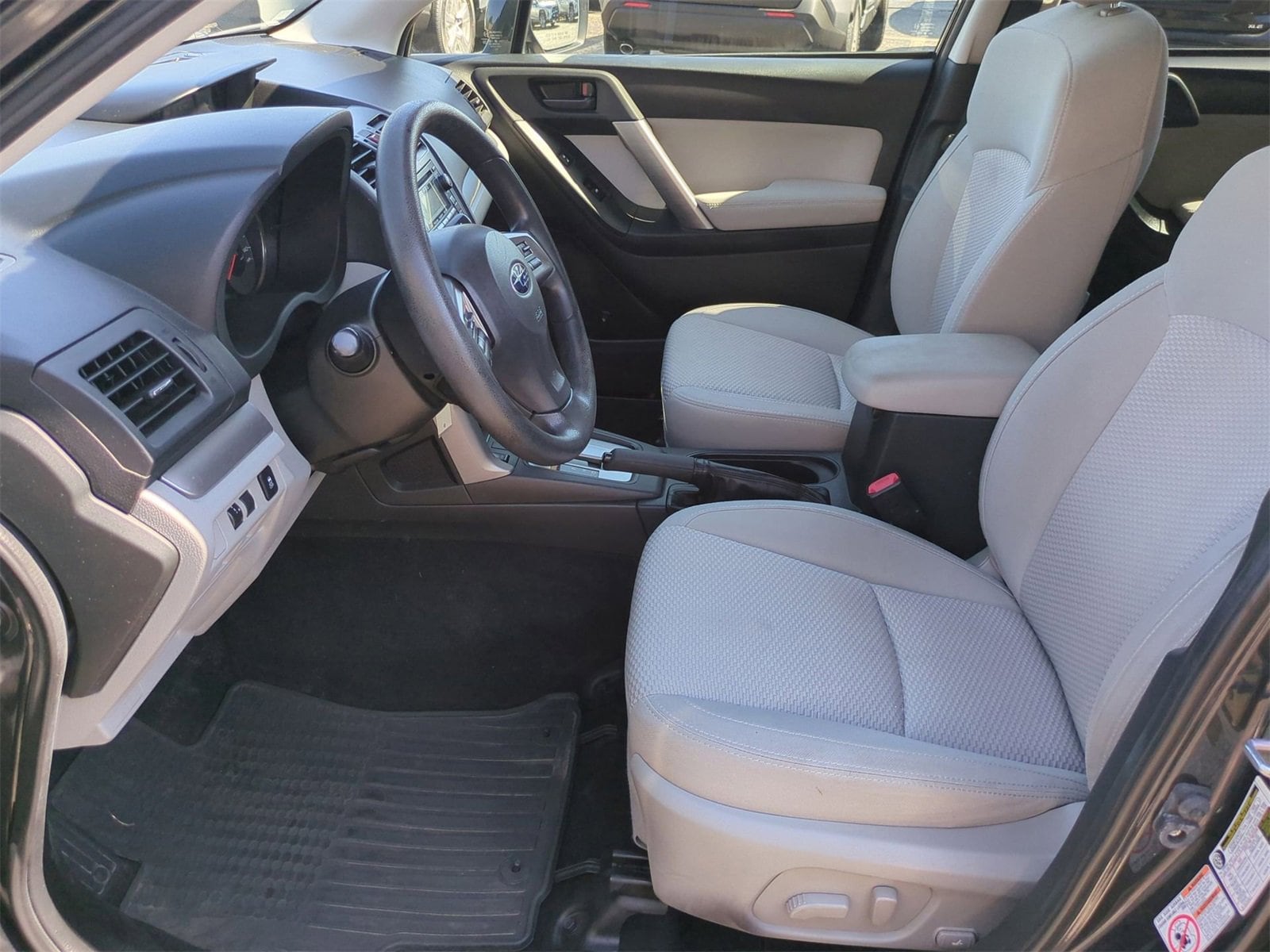 Thumbnail: 2015 Subaru Forester - 15