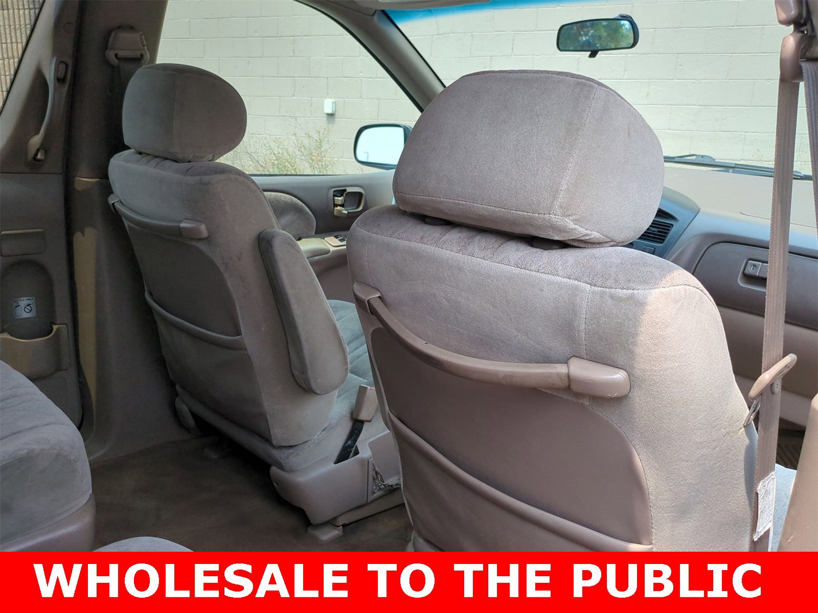 Thumbnail: 2000 Toyota Sienna - 16