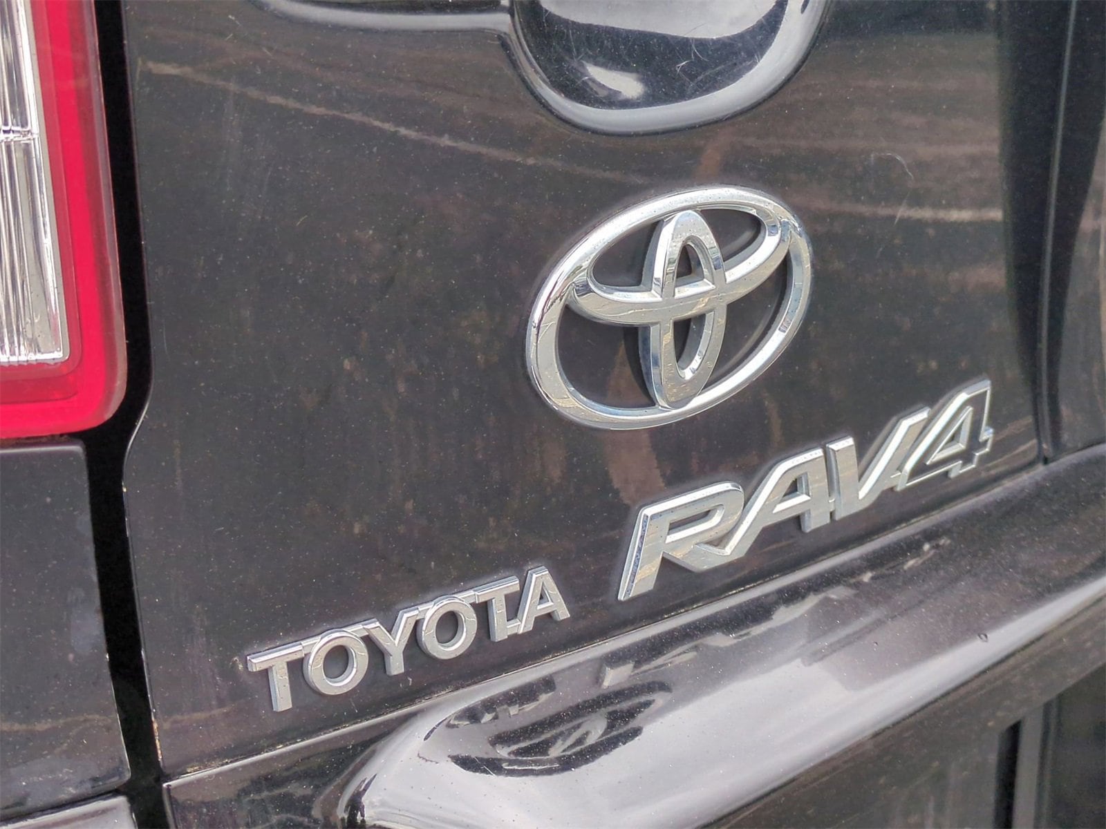Thumbnail: 2010 Toyota RAV4 - 12