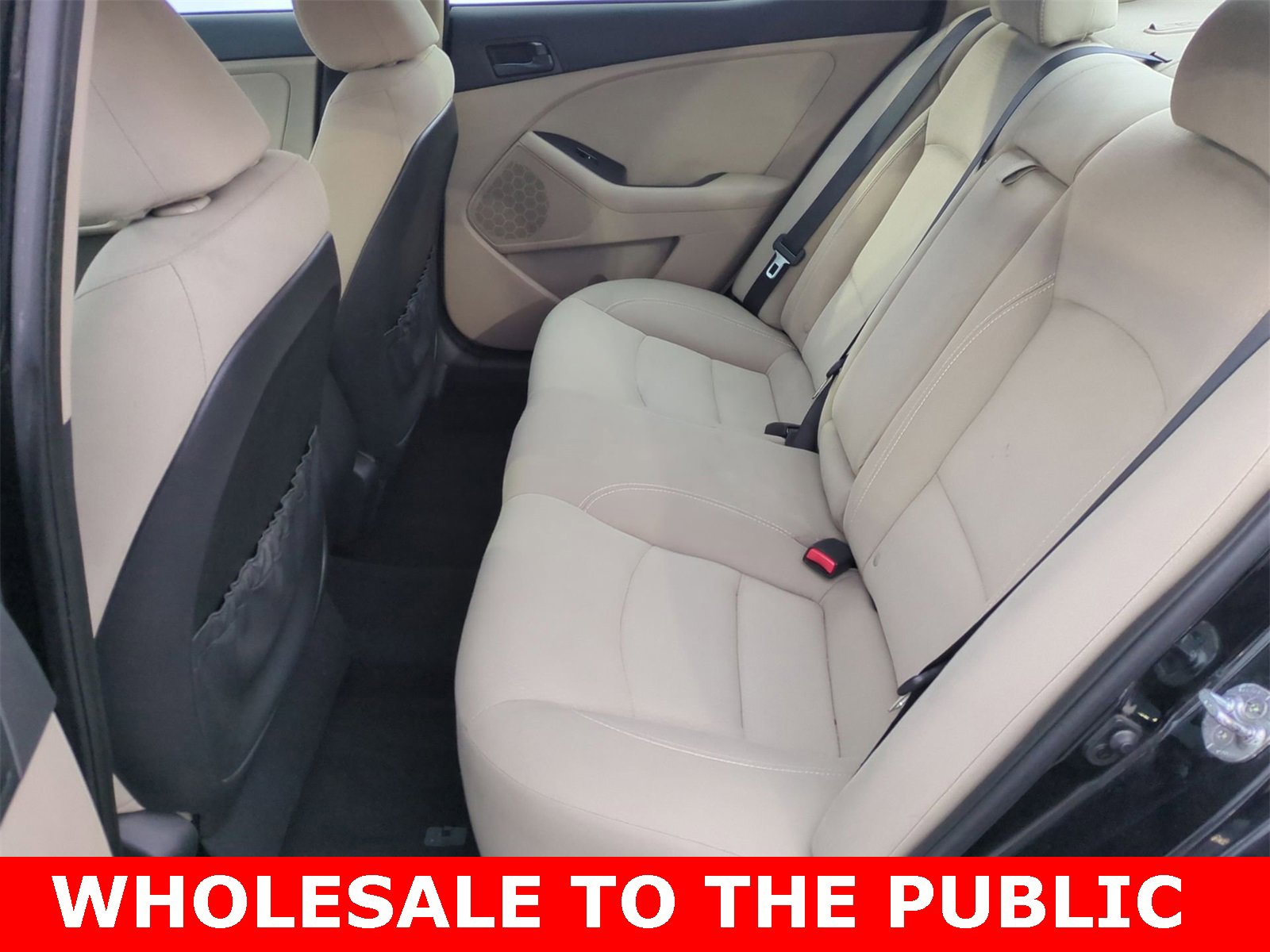 Thumbnail: 2015 Kia Optima - 18