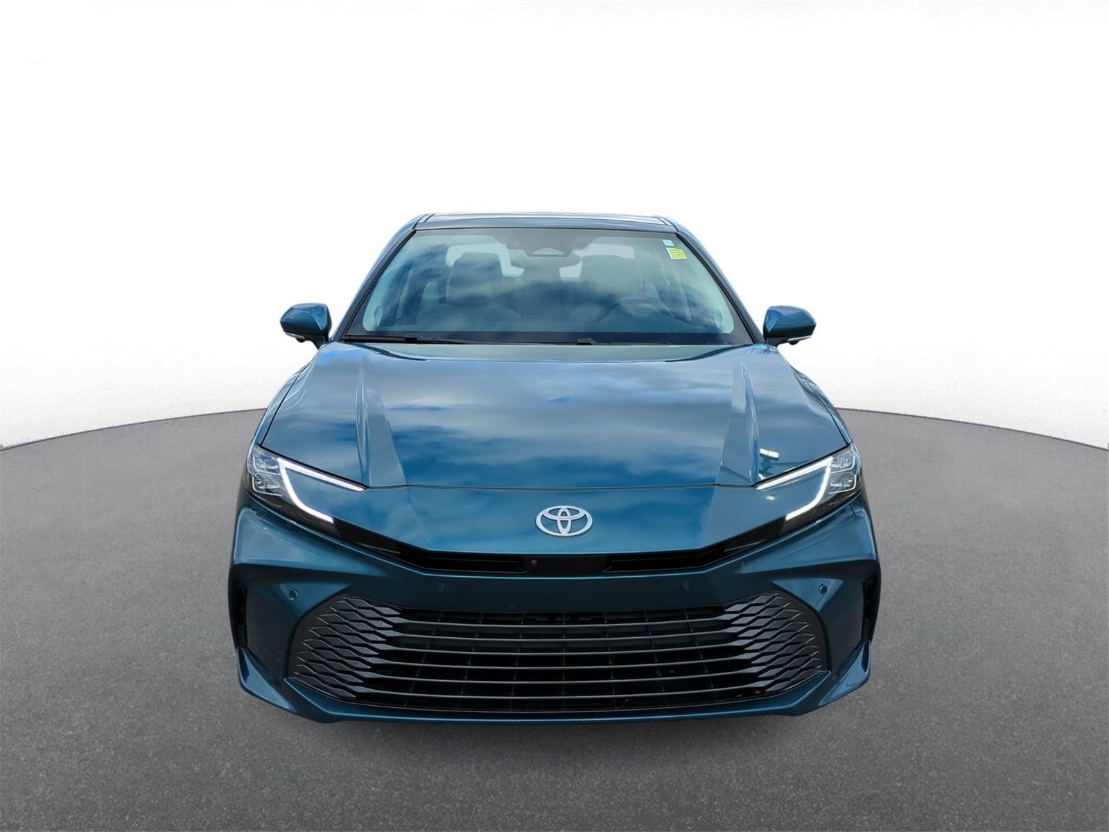 Thumbnail: 2025 Toyota Camry - 3