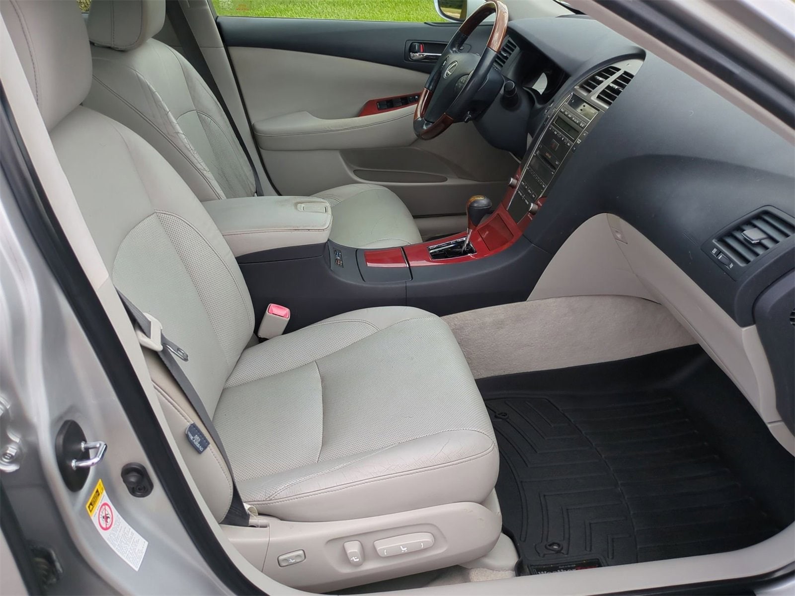 Thumbnail: 2009 Lexus ES - 20