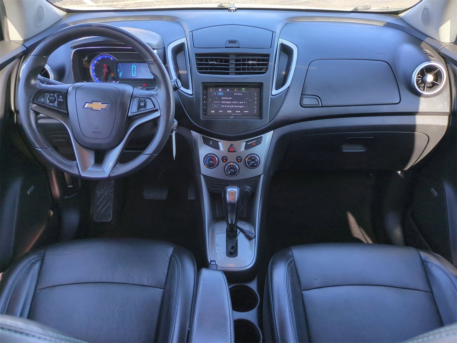Thumbnail: 2016 Chevrolet Trax - 15