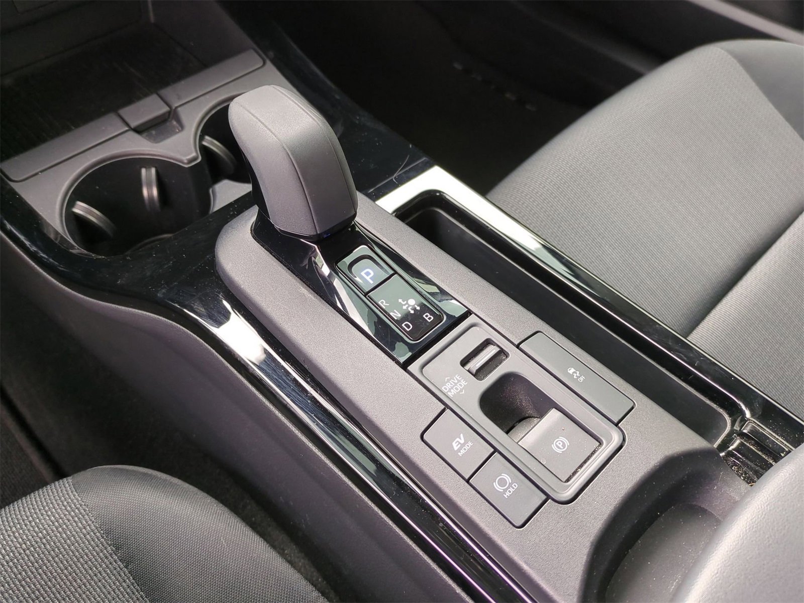 Thumbnail: 2023 Toyota Prius - 27