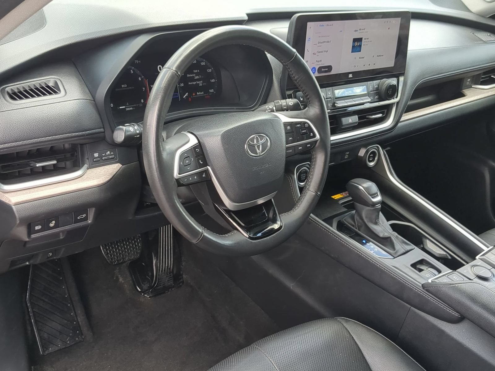 Thumbnail: 2024 Toyota Grand Highlander - 9