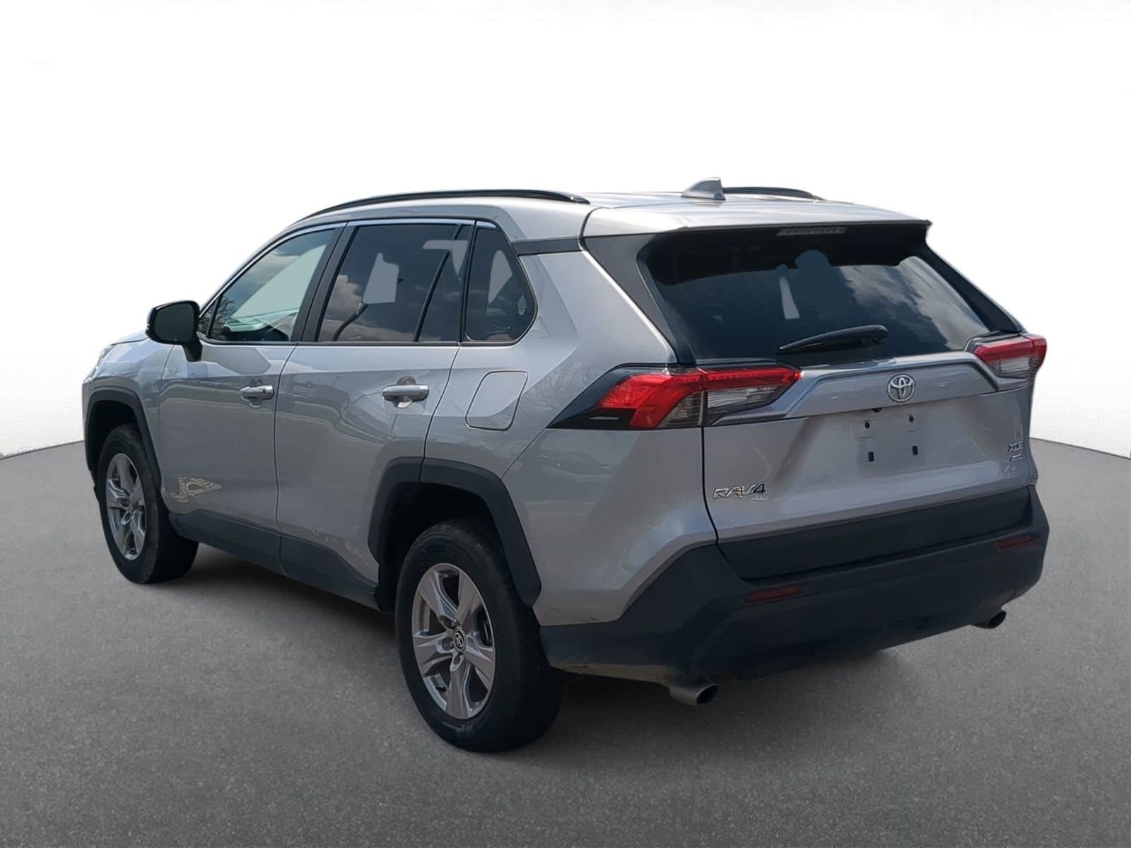 Thumbnail: 2025 Toyota RAV4 - 6