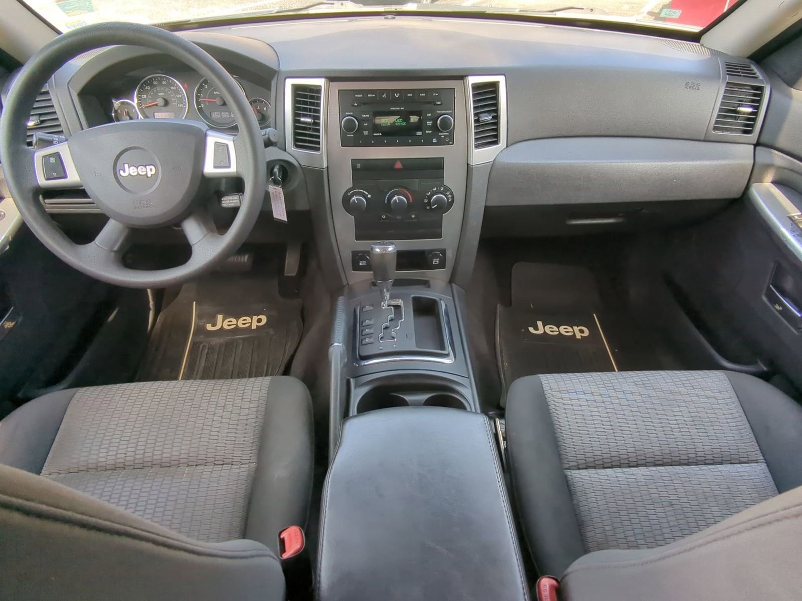 Thumbnail: 2009 Jeep Grand Cherokee - 15