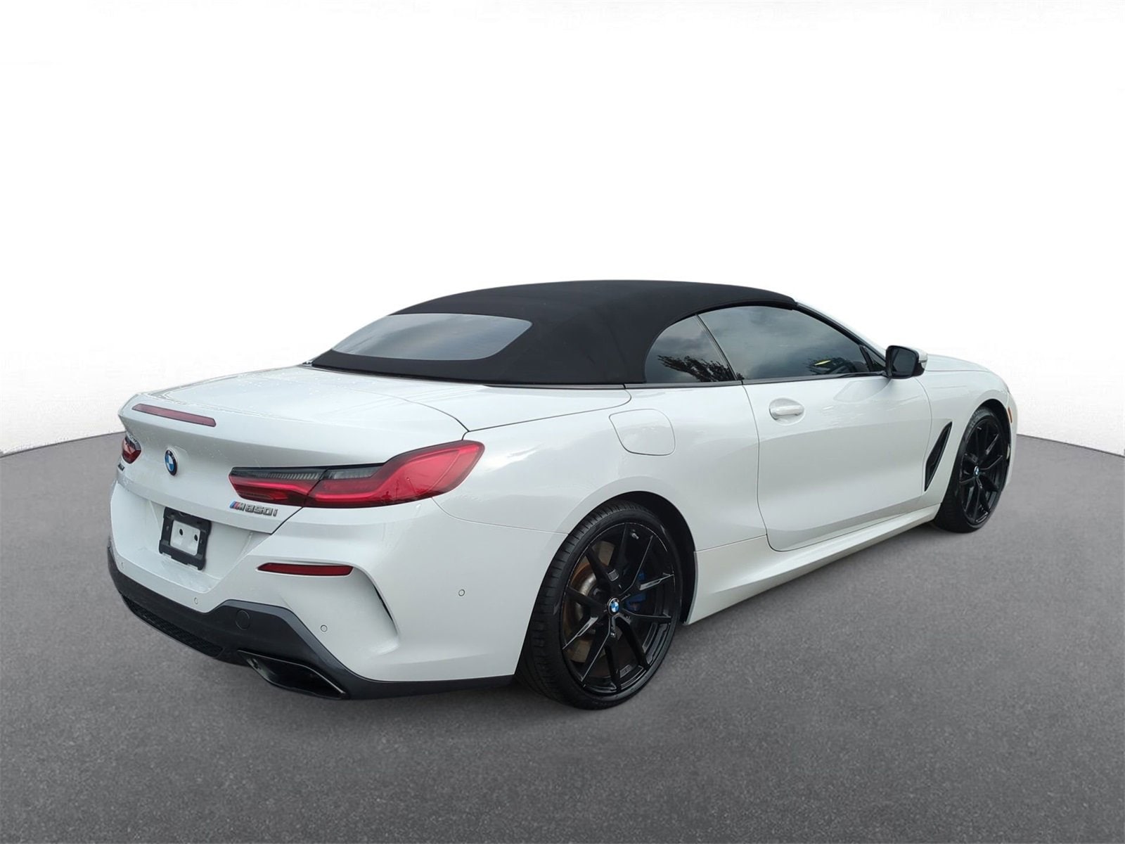 Thumbnail: 2019 BMW 8 Series - 8