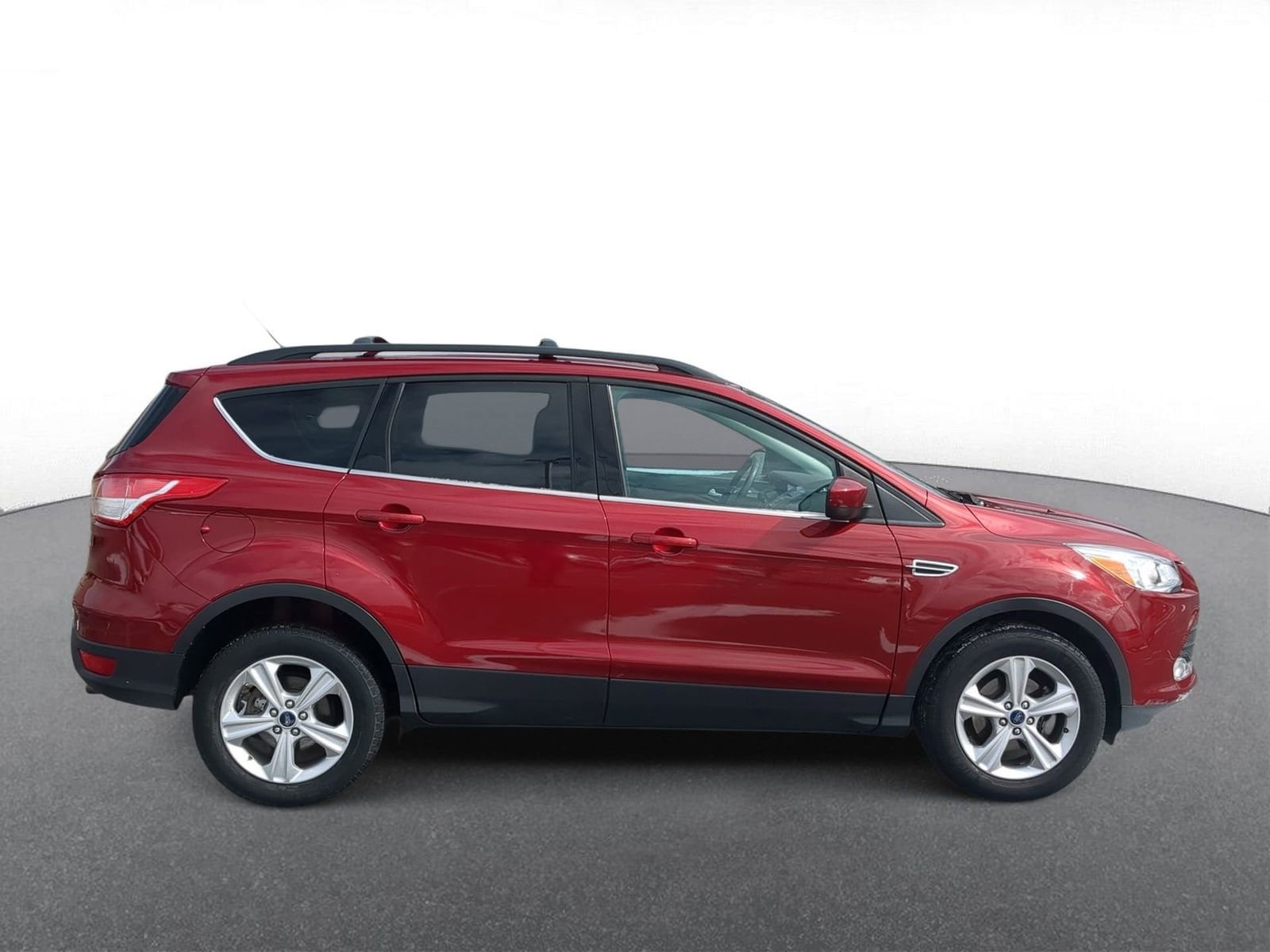 Thumbnail: 2013 Ford Escape - 9