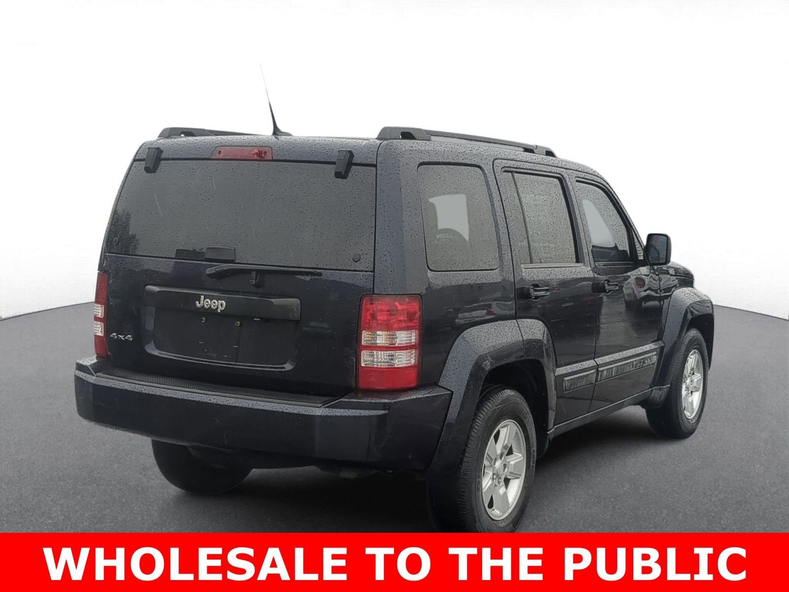 Thumbnail: 2011 Jeep Liberty - 8