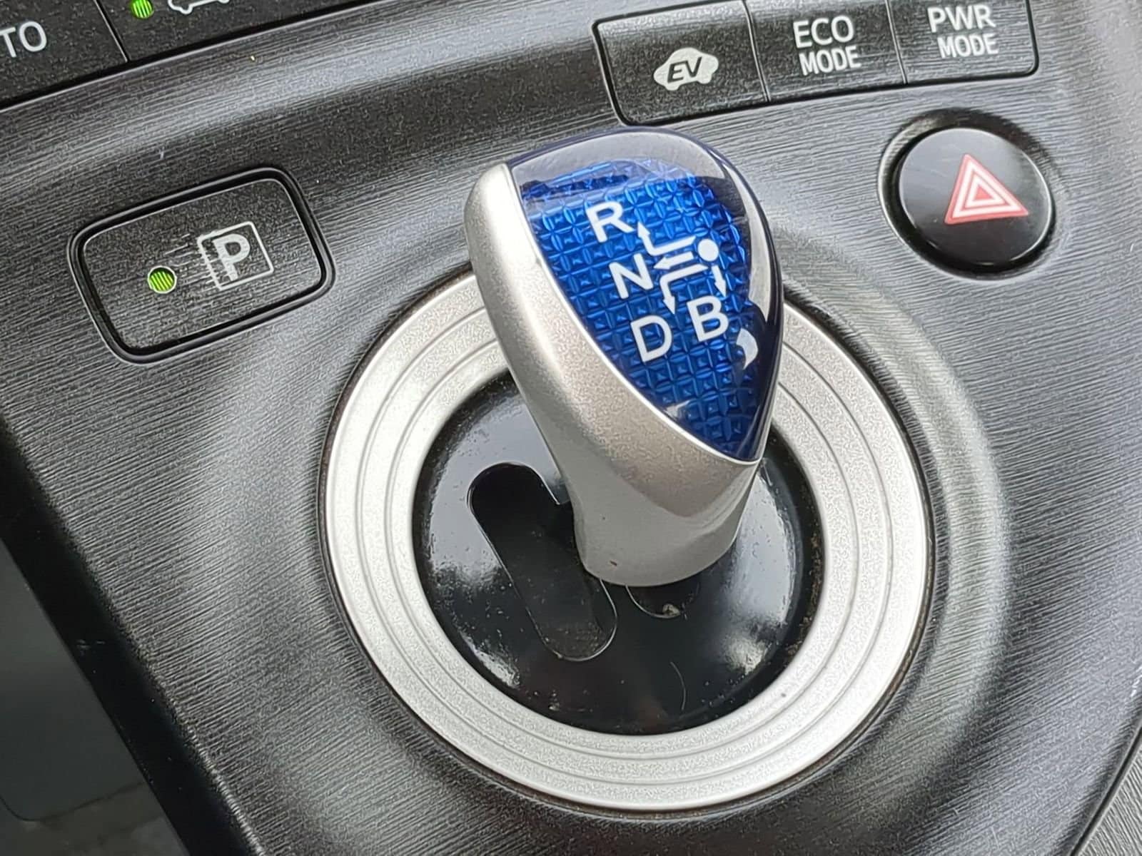 Thumbnail: 2010 Toyota Prius - 30