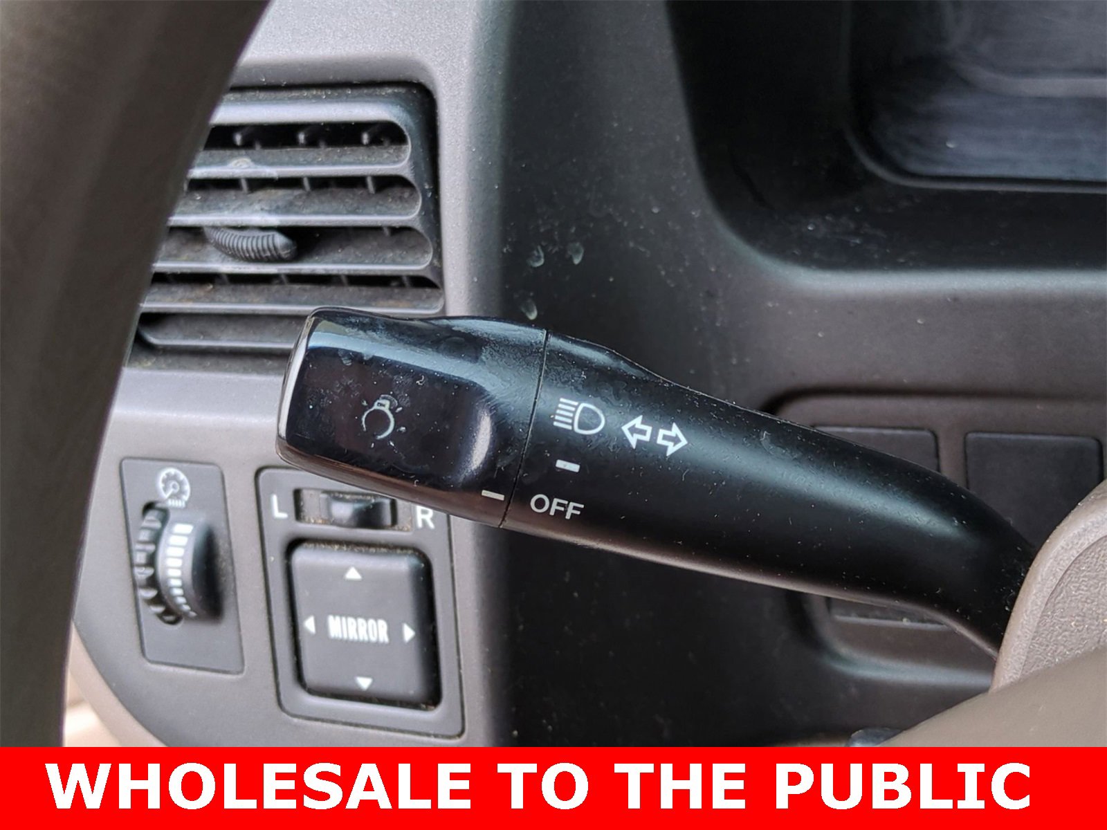 Thumbnail: 2000 Toyota Sienna - 22