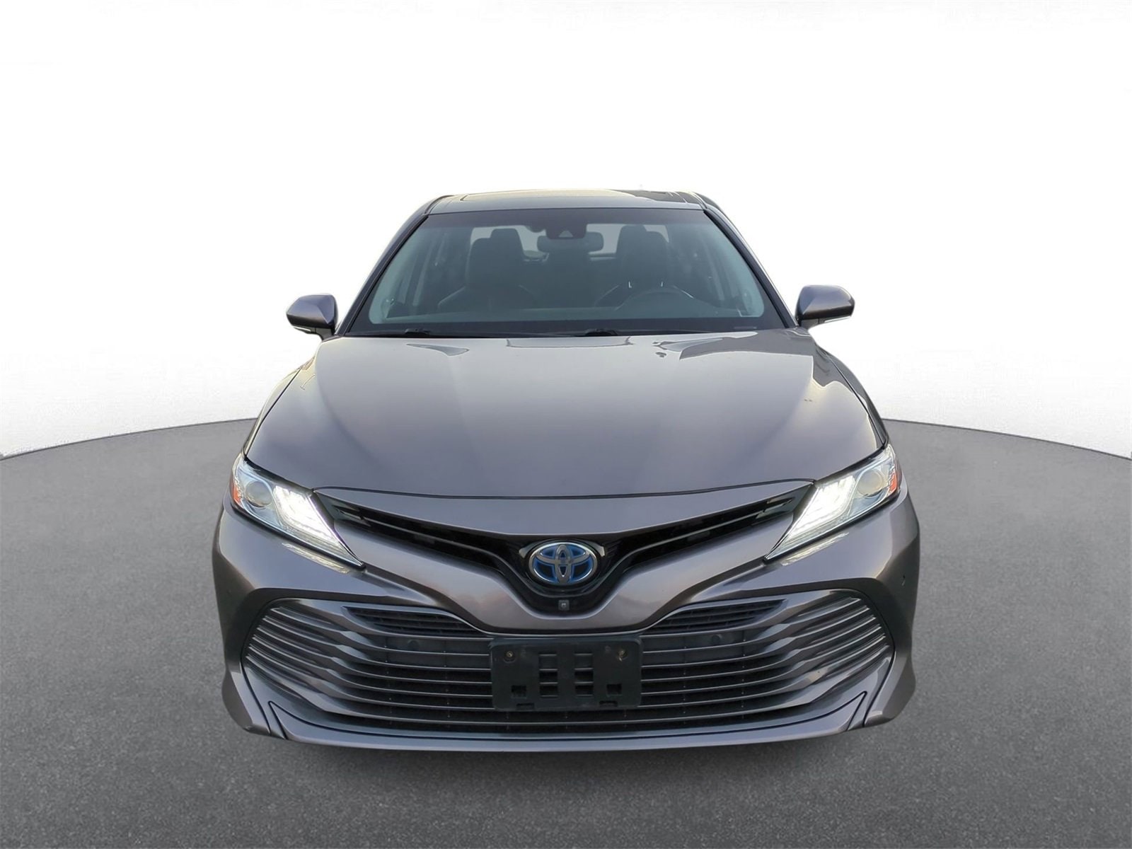 Thumbnail: 2018 Toyota Camry - 3