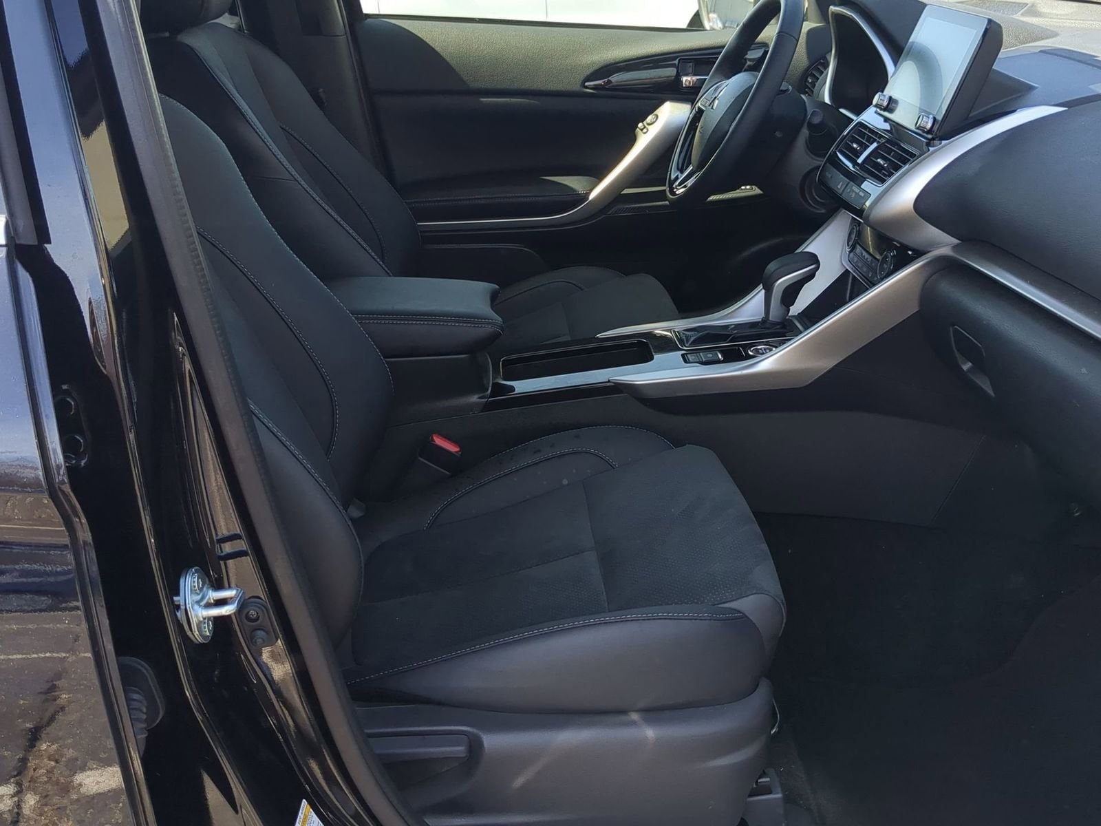 Thumbnail: 2026 Mitsubishi Eclipse Cross - 21