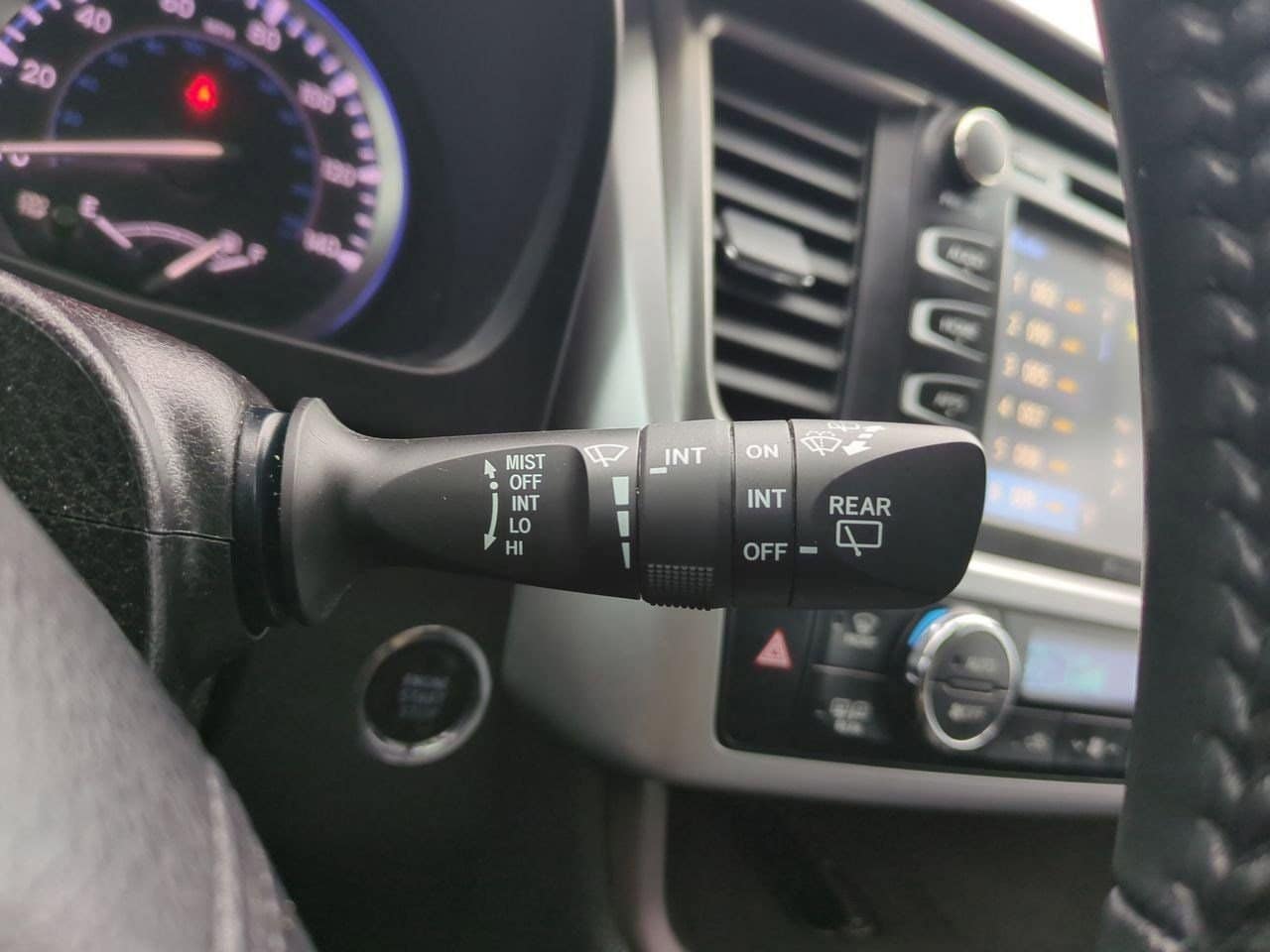 Thumbnail: 2017 Toyota Highlander - 26