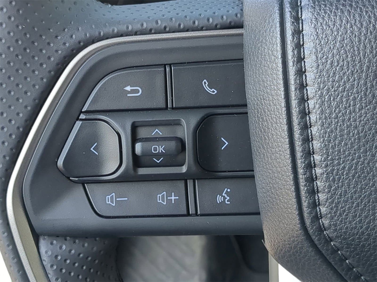 Thumbnail: 2026 Toyota 4Runner - 30