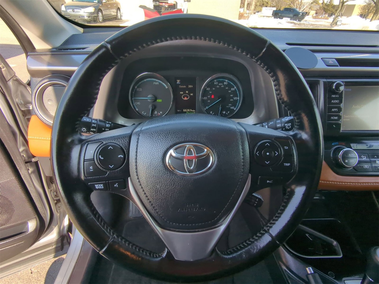 Thumbnail: 2018 Toyota RAV4 - 29