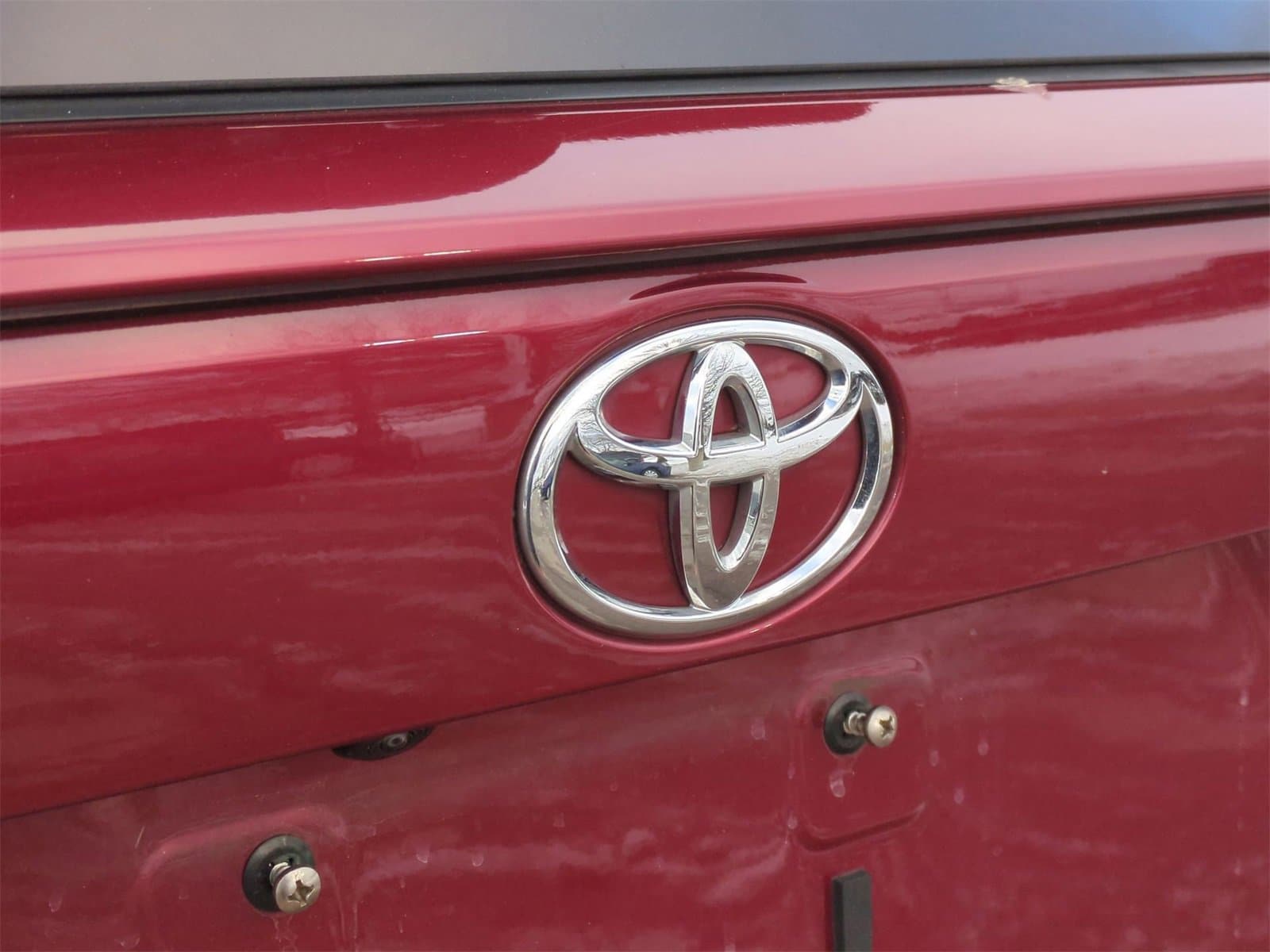 Thumbnail: 2022 Toyota RAV4 - 12