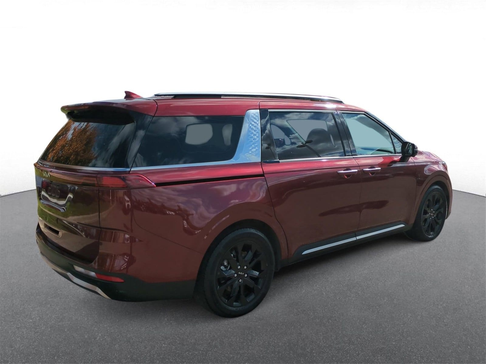 Thumbnail: 2023 Kia Carnival - 8