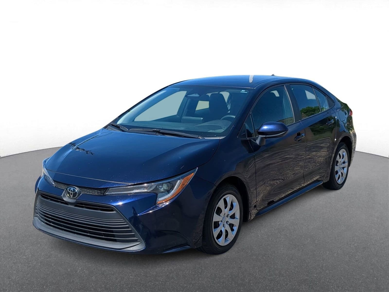 Thumbnail: 2024 Toyota Corolla - 4