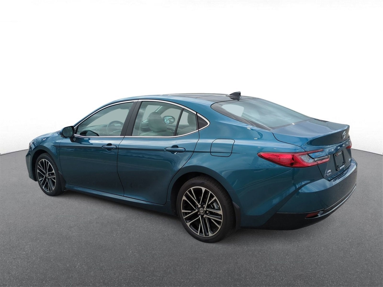 Thumbnail: 2025 Toyota Camry - 6