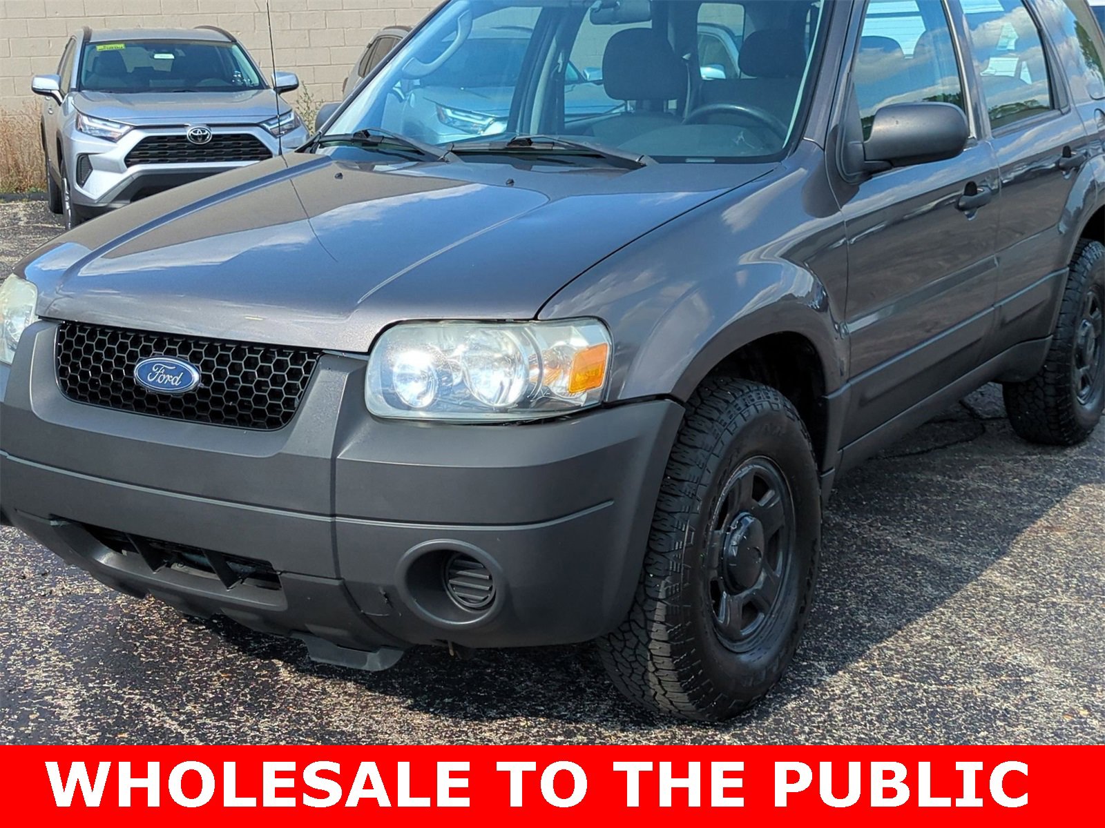 Thumbnail: 2005 Ford Escape - 11