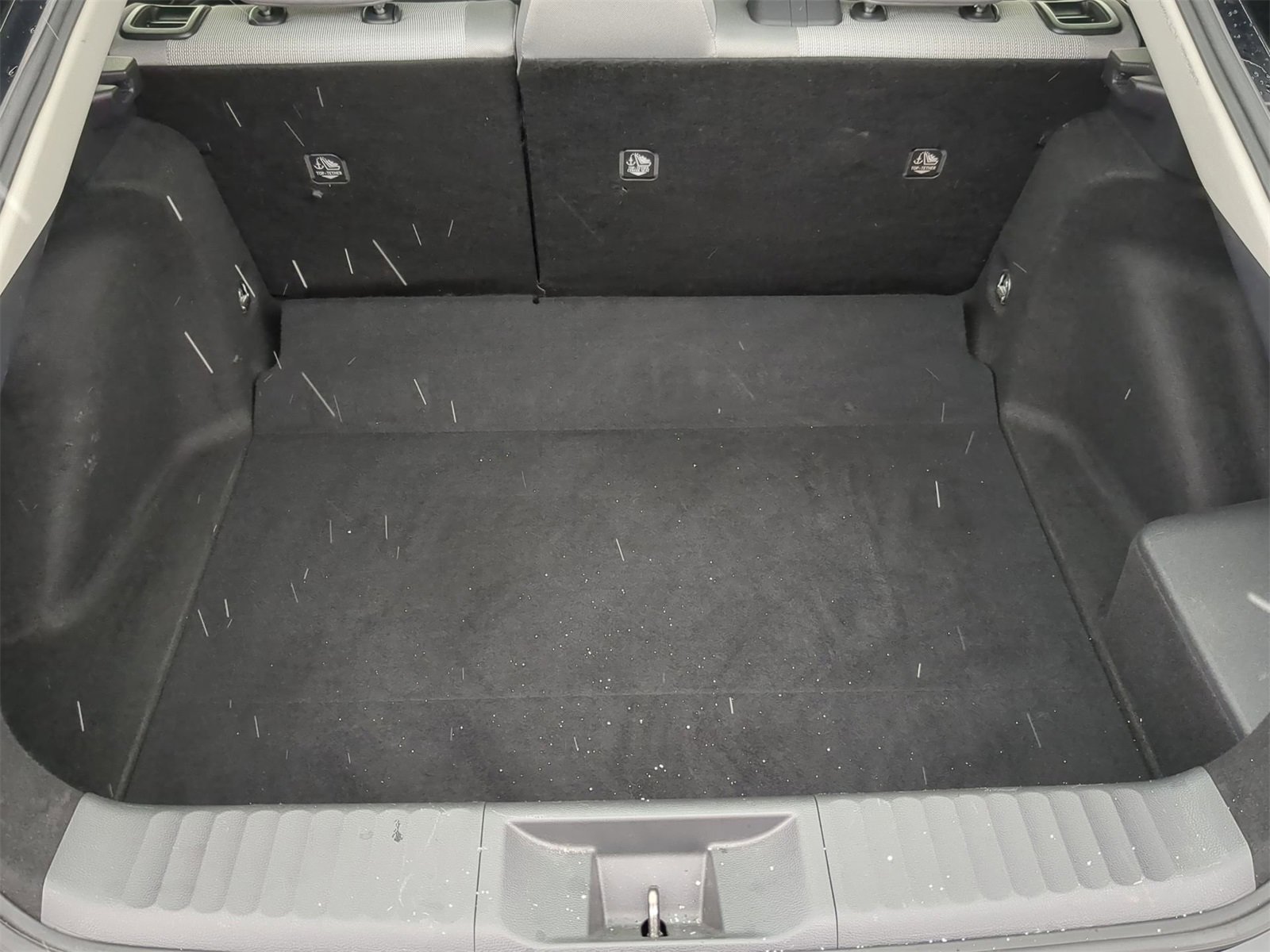 Thumbnail: 2024 Toyota Prius - 39