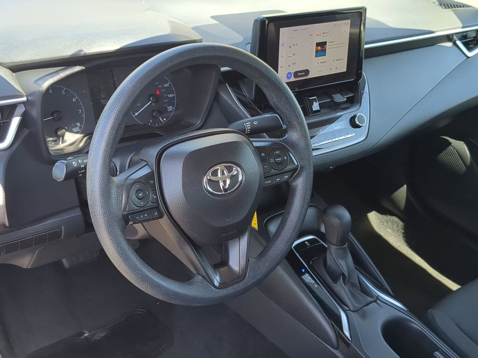 Thumbnail: 2024 Toyota Corolla - 10