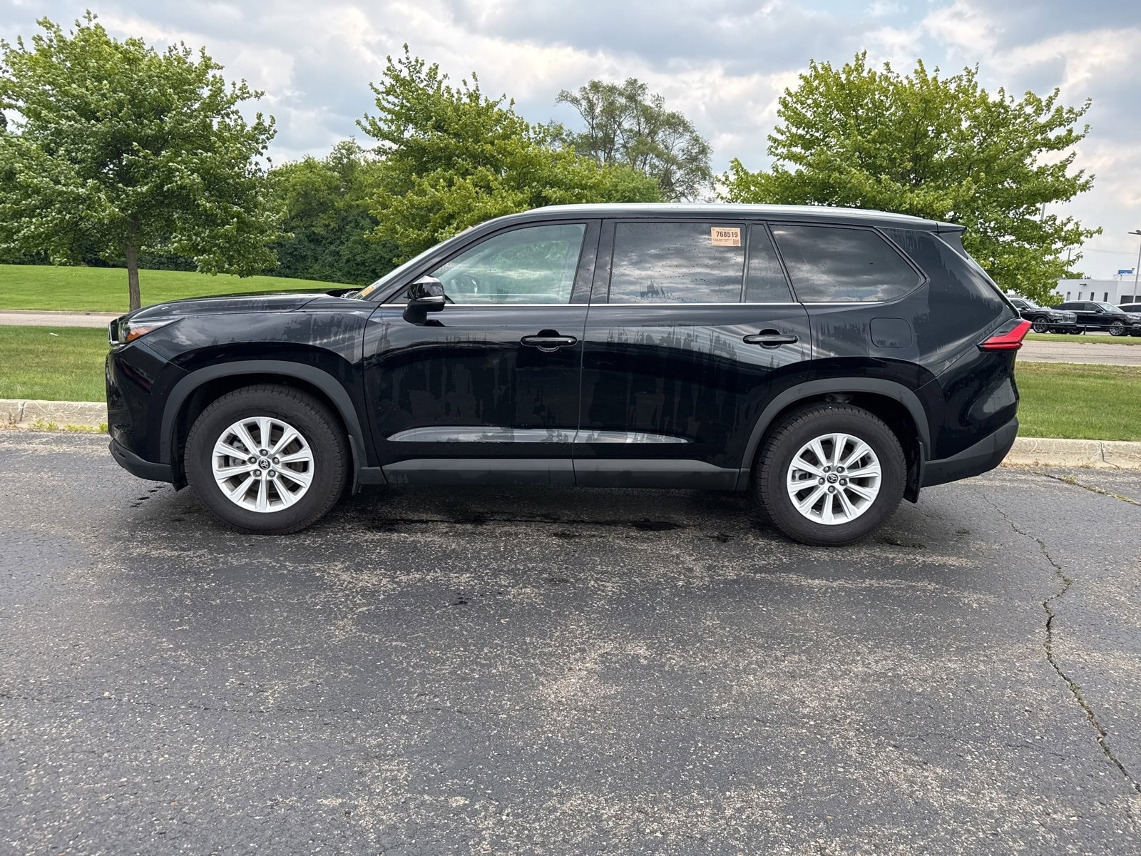 2024 Toyota Grand Highlander XLE 3