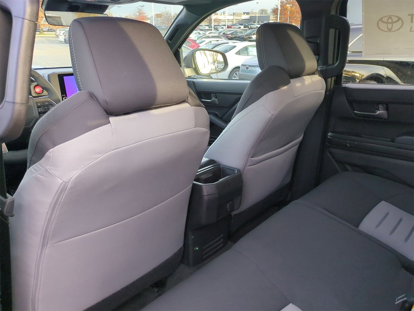 Thumbnail: 2025 Toyota Tacoma - 18