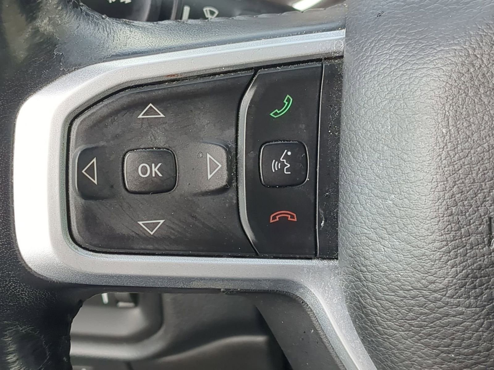 Thumbnail: 2020 RAM 1500 - 23